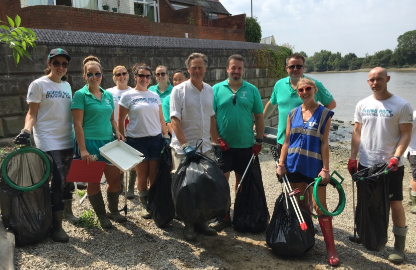 Thames Foreshore Clean Up