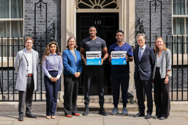 Matthew Offord MP with WaterAid representatives and celebrity doctors at 10 Downing Street
