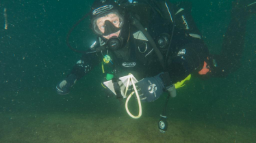 Matthew Offord diving
